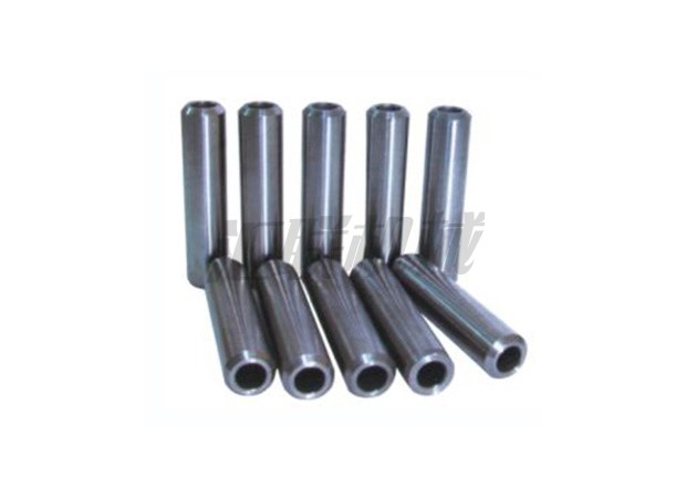 L-0595 S6D105 Komatsu valve guides