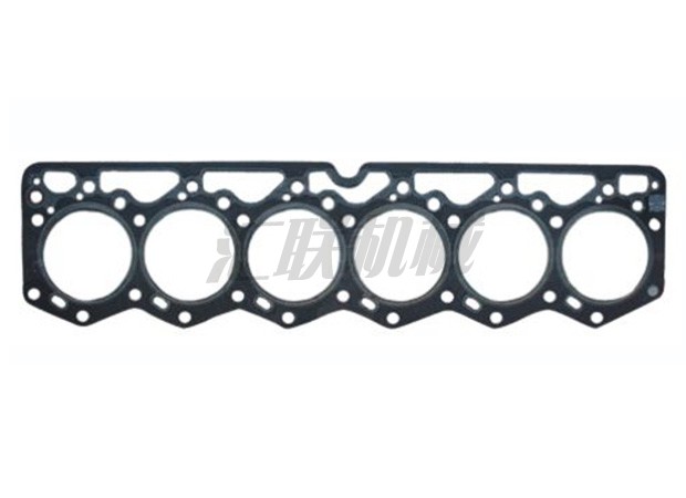 L-0467 PC200-3 6D105 6136-11-1813