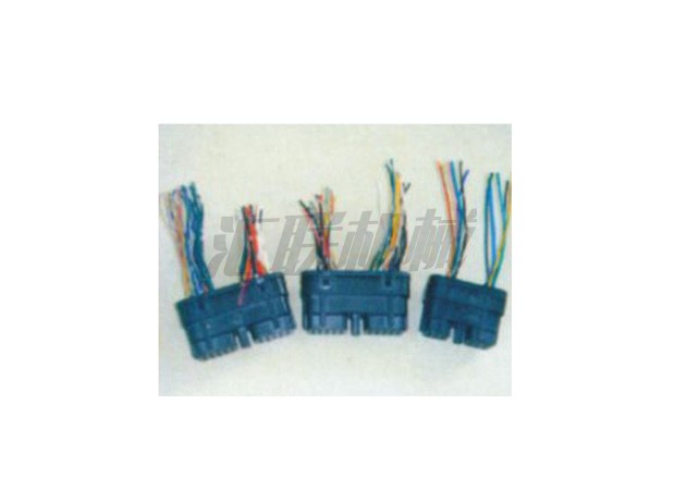 L-1001 PC130-7 thread