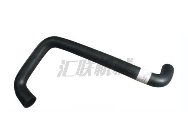 L-1444 6D102 PC200-7 under the water